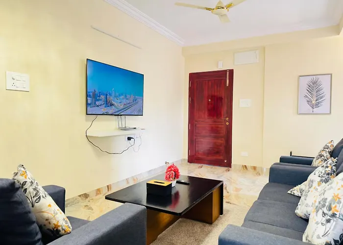 Evara Kondapur Retreat Luxury 3Bhk Fully Equipped Apt